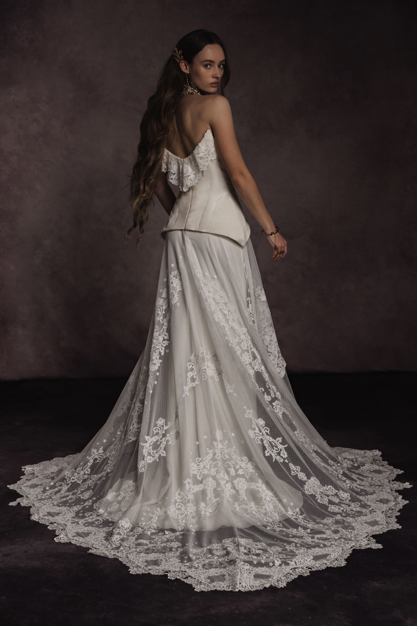 atelier lawenda berlin gdynia hochzeitskleider brautkleider wedding dresses rue de seine fawn gown 2